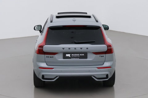 Volvo XC60 T6 Plus Black Edition | Harman/Kardon | Pilot Assist | Panoramadak | 360° Camera | Head-Up | Stoel+Stuurverwarming | 21 Inch