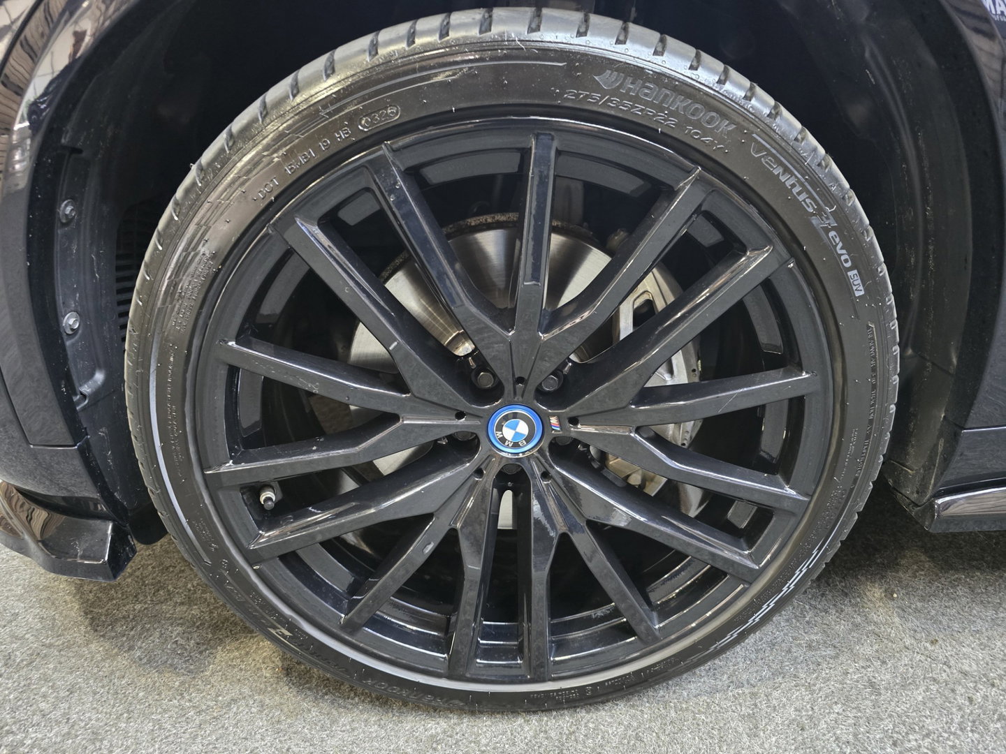 BMW X5 XDrive50e Launch Edition M-Sport Sky Lounge Maxton Panorama Leder Luchtvering 22"LM