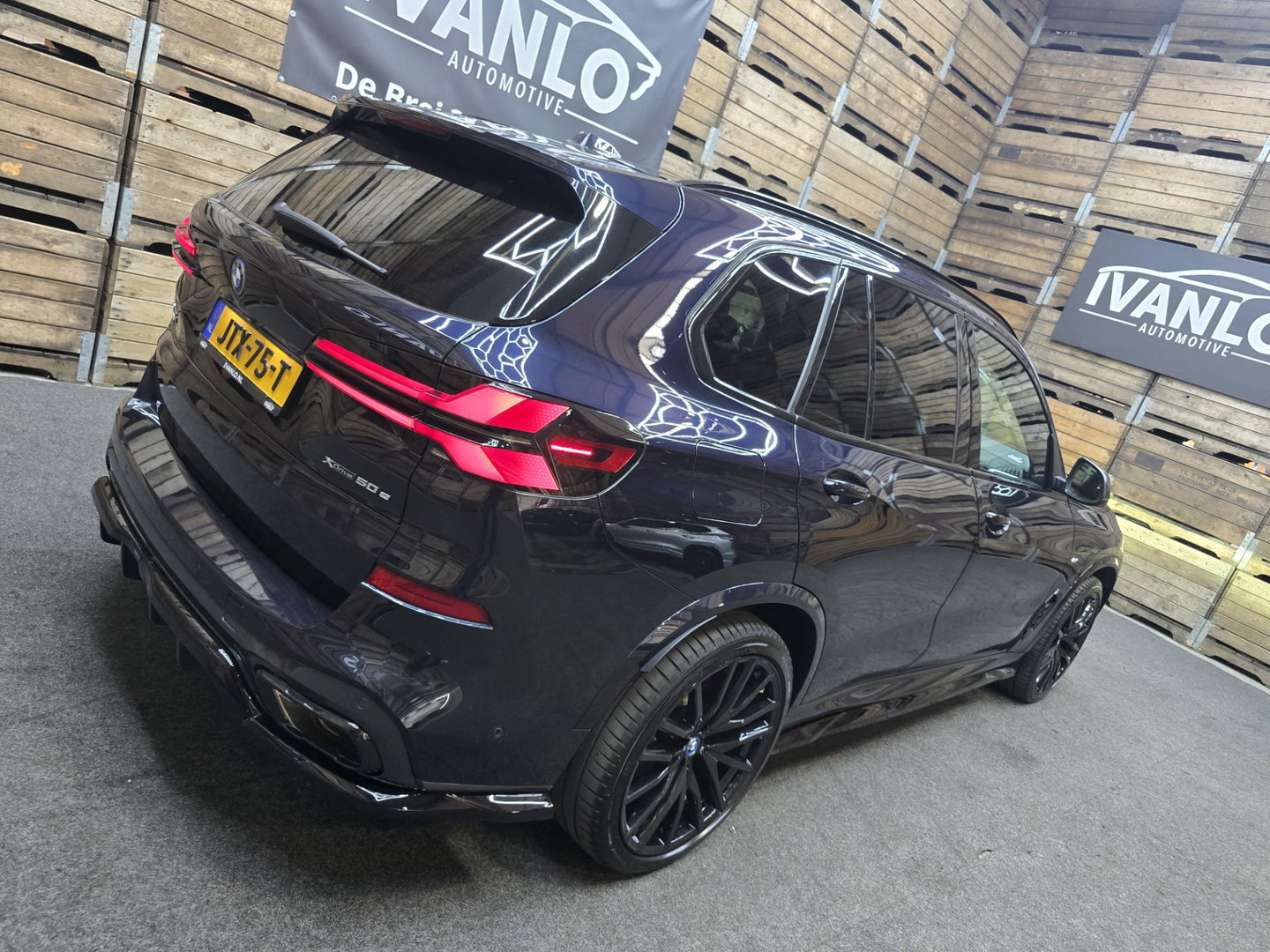 BMW X5 XDrive50e Launch Edition M-Sport Sky Lounge Maxton Panorama Leder Luchtvering 22"LM
