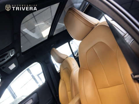 Volvo XC40 1.5 T5 Recharge Inscription 262PK l SoH 95% l CAM 360° l Vol Leder l PANO l Harm. Kardan l 1ste eig. Dealer Onderh.