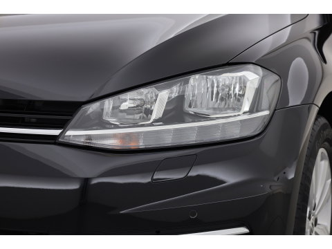 Volkswagen Golf 1.0 TSI Comfortline | Rijklaar! | Adapt. Cruise | Camera | Stoelverw. | CarPlay + NAV | Trekhaak | DAB