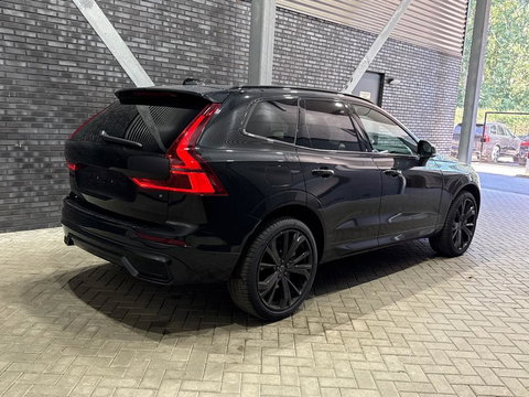 Volvo XC60 T6 Plus Black Edition | Harman/Kardon | Panoramadak | 360° Camera | Head-Up | Pilot Assist | Stoel+Stuurverwarming | 21 Inch | ACC