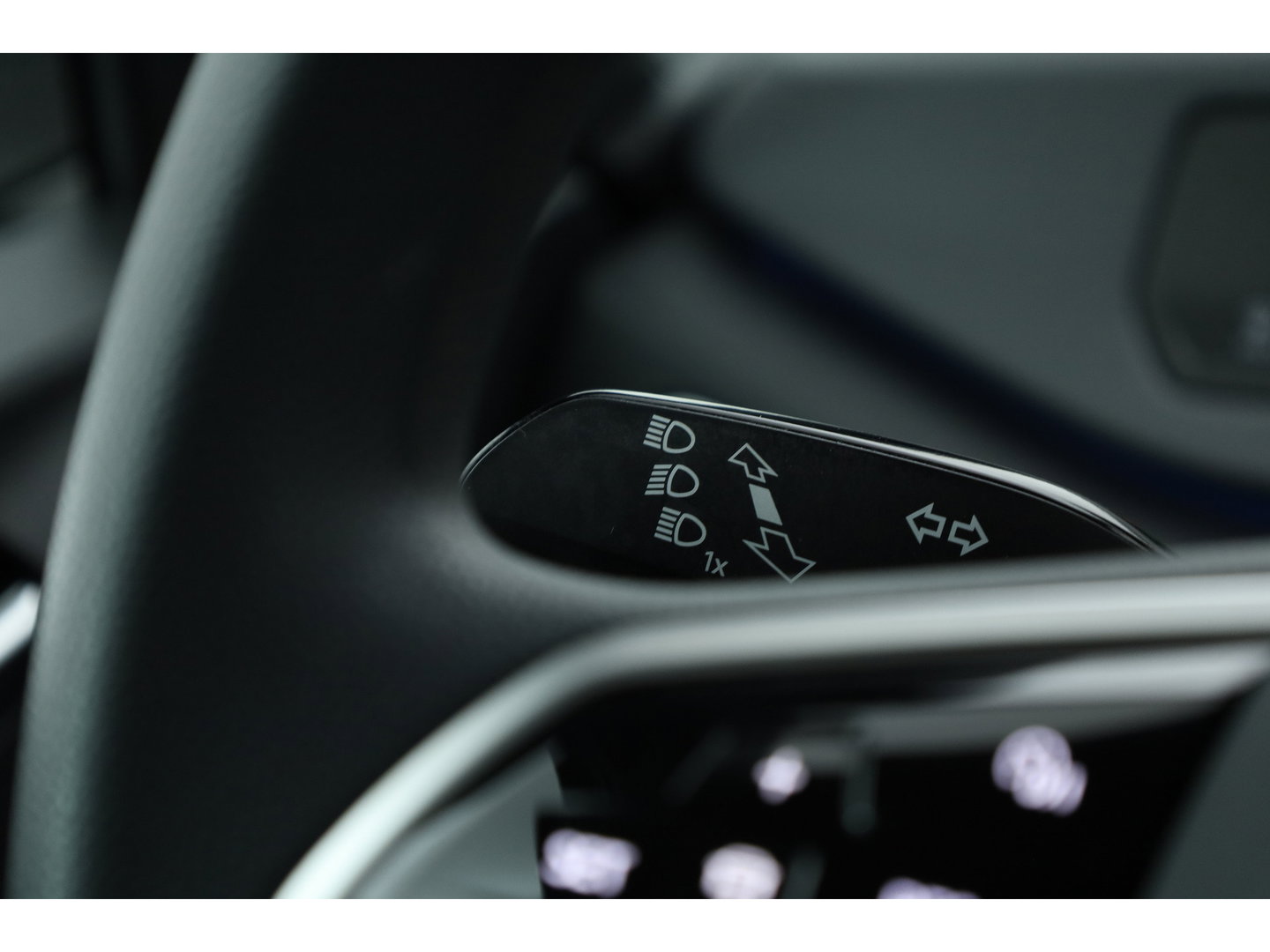 Volkswagen ID.3 Pro 58 kWh | Rijklaar! | Adapt. Cruise | Apple CarPlay | Navi | 18'' | PDC V+A | Clima |