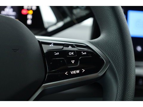 Volkswagen ID.3 Pro 58 kWh | Rijklaar! | Adapt. Cruise | Apple CarPlay | Navi | 18'' | PDC V+A | Clima |