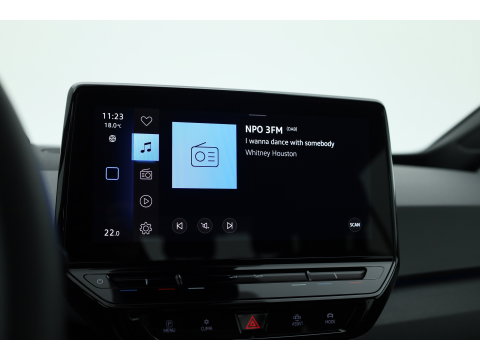 Volkswagen ID.3 Pro 58 kWh | Rijklaar! | Adapt. Cruise | Apple CarPlay | Navi | 18'' | PDC V+A | Clima |