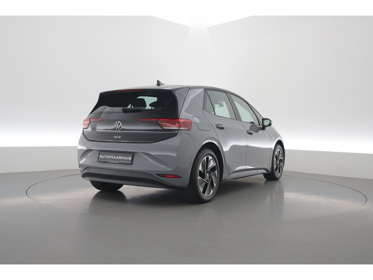 Volkswagen ID.3 Pro 58 kWh | Rijklaar! | Adapt. Cruise | Apple CarPlay | Navi | 18'' | PDC V+A | Clima |