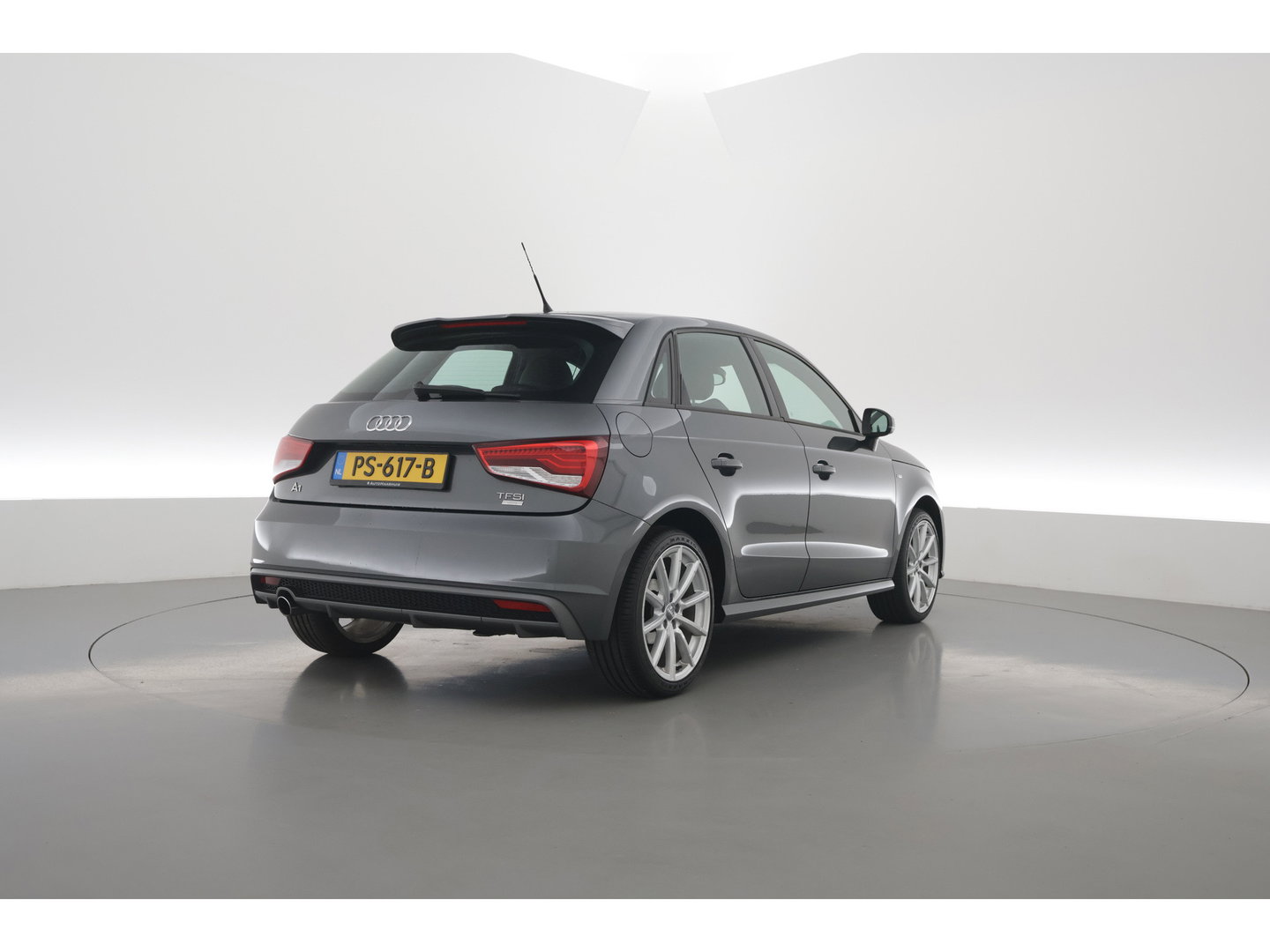 Audi A1 Sportback 1.0 TFSI Sport S line Edition | Rijklaar! | Orgi. NL | Bluetooth | bi-xenon | Navi | Cruise Ctrl. | Clima  | Licht- Regensensor