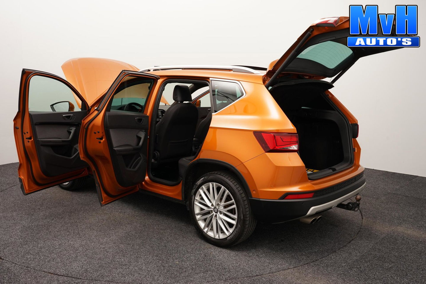 SEAT Ateca 1.4 EcoTSI Xcellence|PANO|360ºCAM|TREKH|LUXE!|NAP