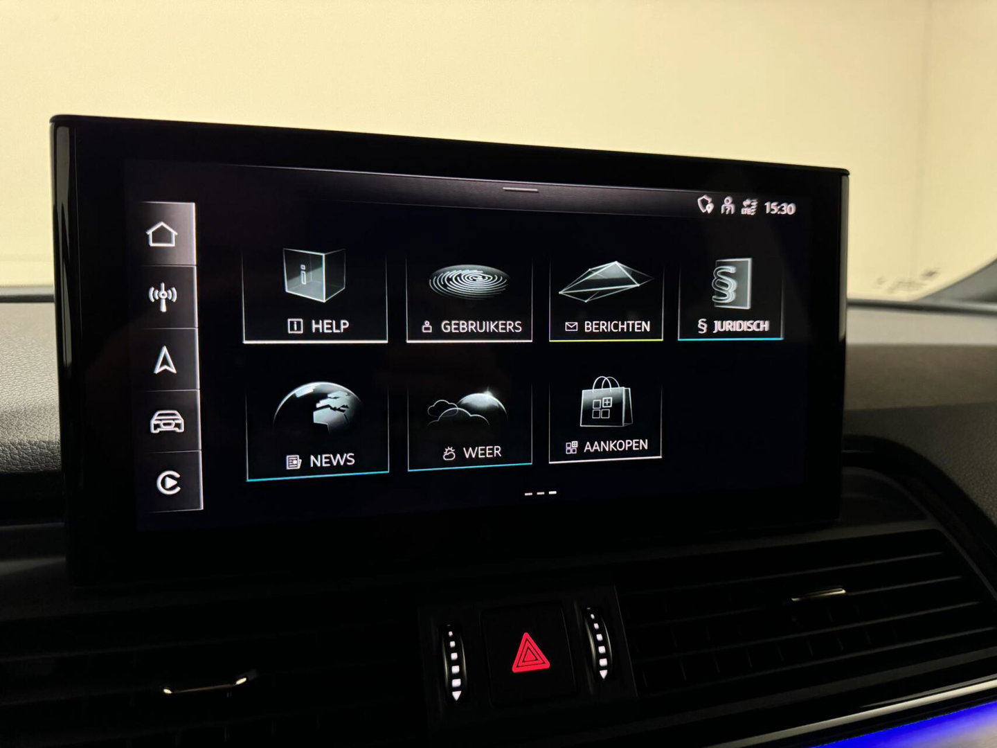 Audi Q5 50 TFSIe Quattro Black Edition S-Line Pano Luchtvering