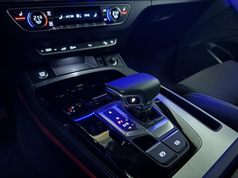 Audi Q5 50 TFSIe Quattro Black Edition S-Line Pano Luchtvering