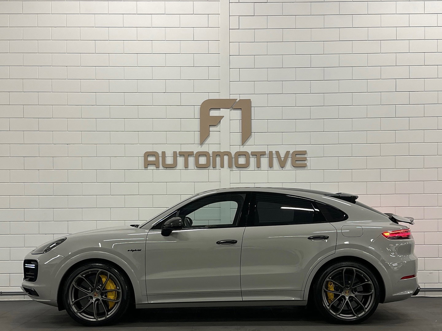 Porsche Cayenne Coupé 4.0 Turbo S E-Hybrid Carbon|Ceramic|VOL