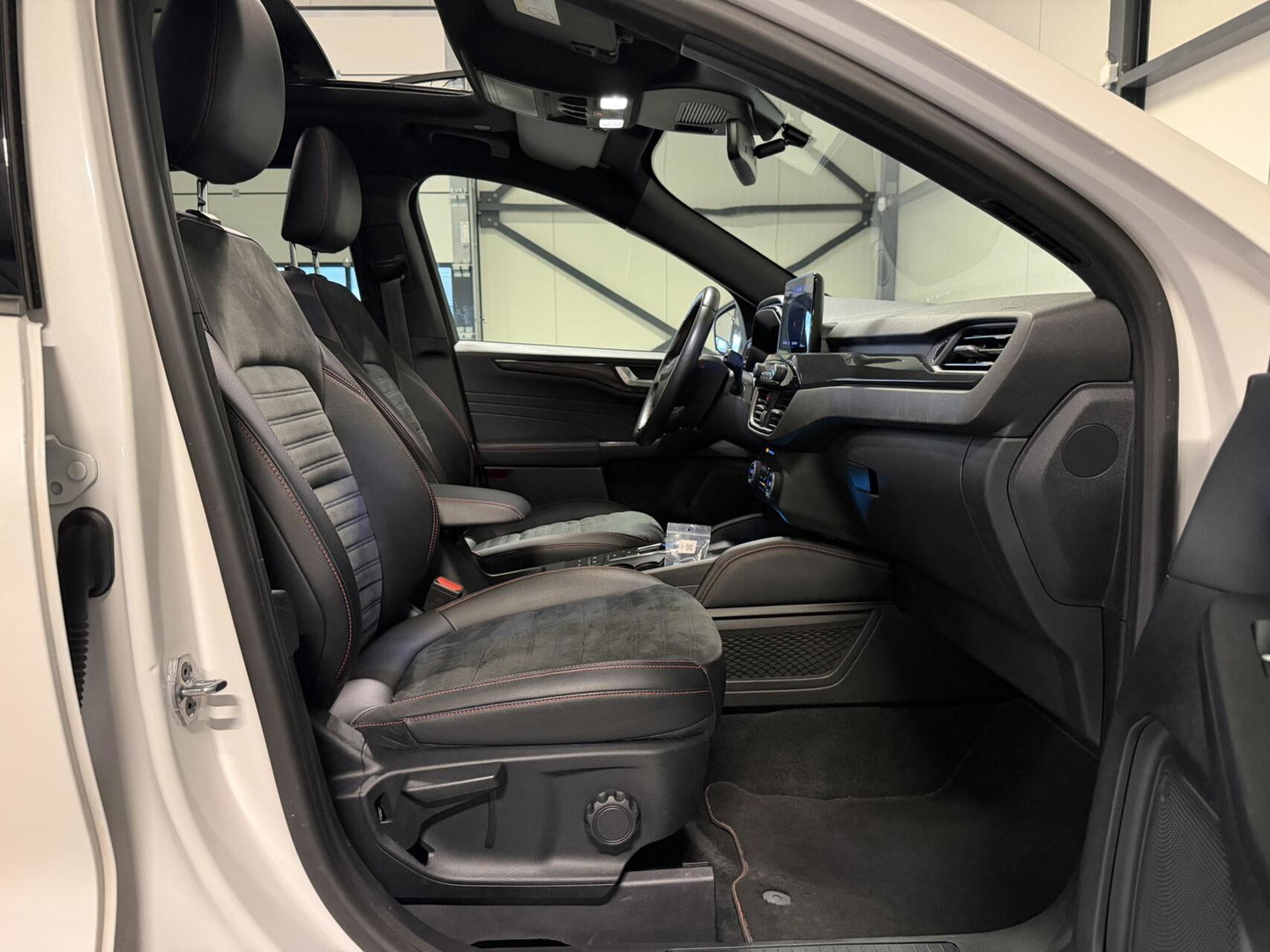 Ford Kuga 2.5 PHEV ST-Line X B&O Pano Camera Winterpack NAP