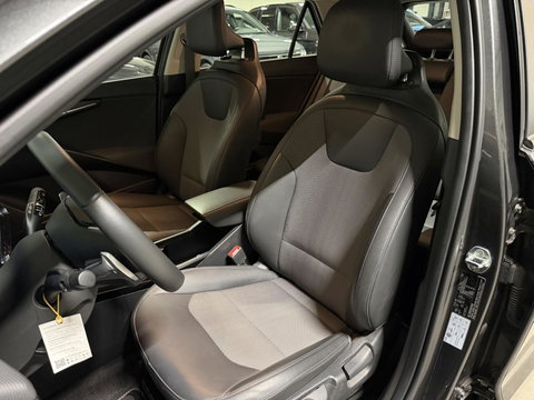 Kia Niro 1.6 GDi Hybrid DynamicLine Camera Adaptive Cruise