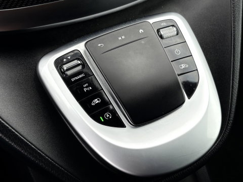 Mercedes-Benz V-Klasse 250d Extra Lang DC | XXL | AMG | 360 | ELEKTR DEUREN | ADAPTIVE | LED