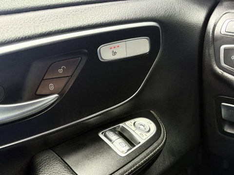 Mercedes-Benz V-Klasse 250d Extra Lang DC | XXL | AMG | 360 | ELEKTR DEUREN | ADAPTIVE | LED