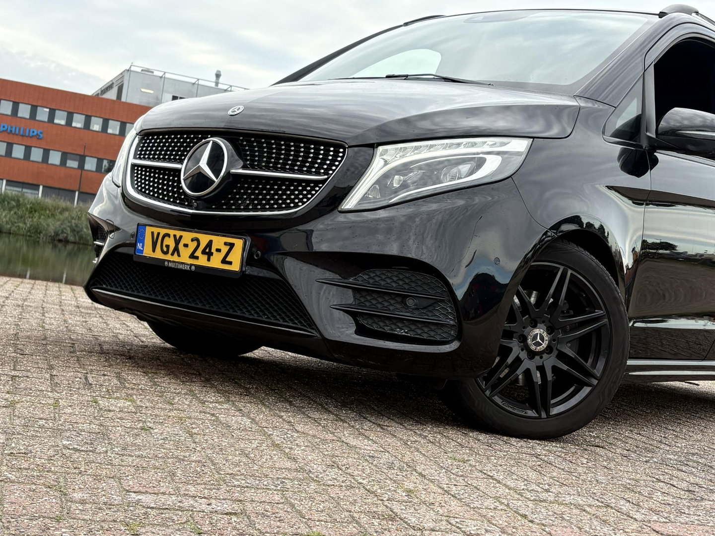 Mercedes-Benz V-Klasse 250d Extra Lang DC | XXL | AMG | 360 | ELEKTR DEUREN | ADAPTIVE | LED