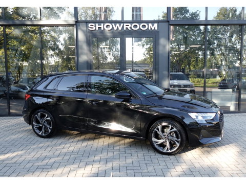 Audi A3 Sportback 30 TFSI ACC CAM NAV CARPLAY'