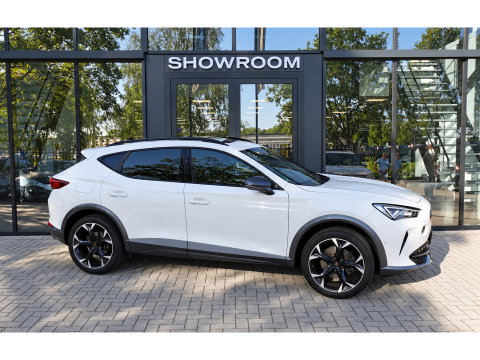 CUPRA Formentor 1.5 TSI PANO CAM ACC VOL