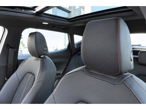 CUPRA Formentor 1.5 TSI PANO CAM ACC VOL