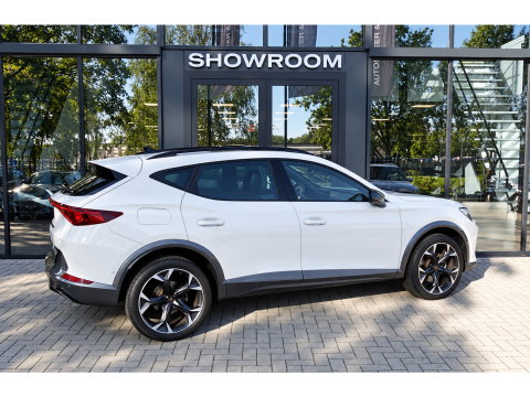 CUPRA Formentor 1.5 TSI PANO CAM ACC VOL