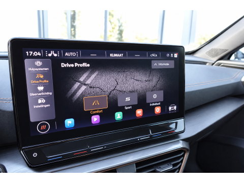 CUPRA Formentor 1.5 TSI PANO CAM ACC VOL