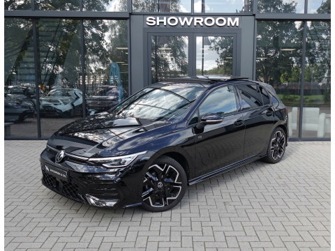 Volkswagen Golf 1.5 eTSI R-Line Edition PANO HUD KEYLESS