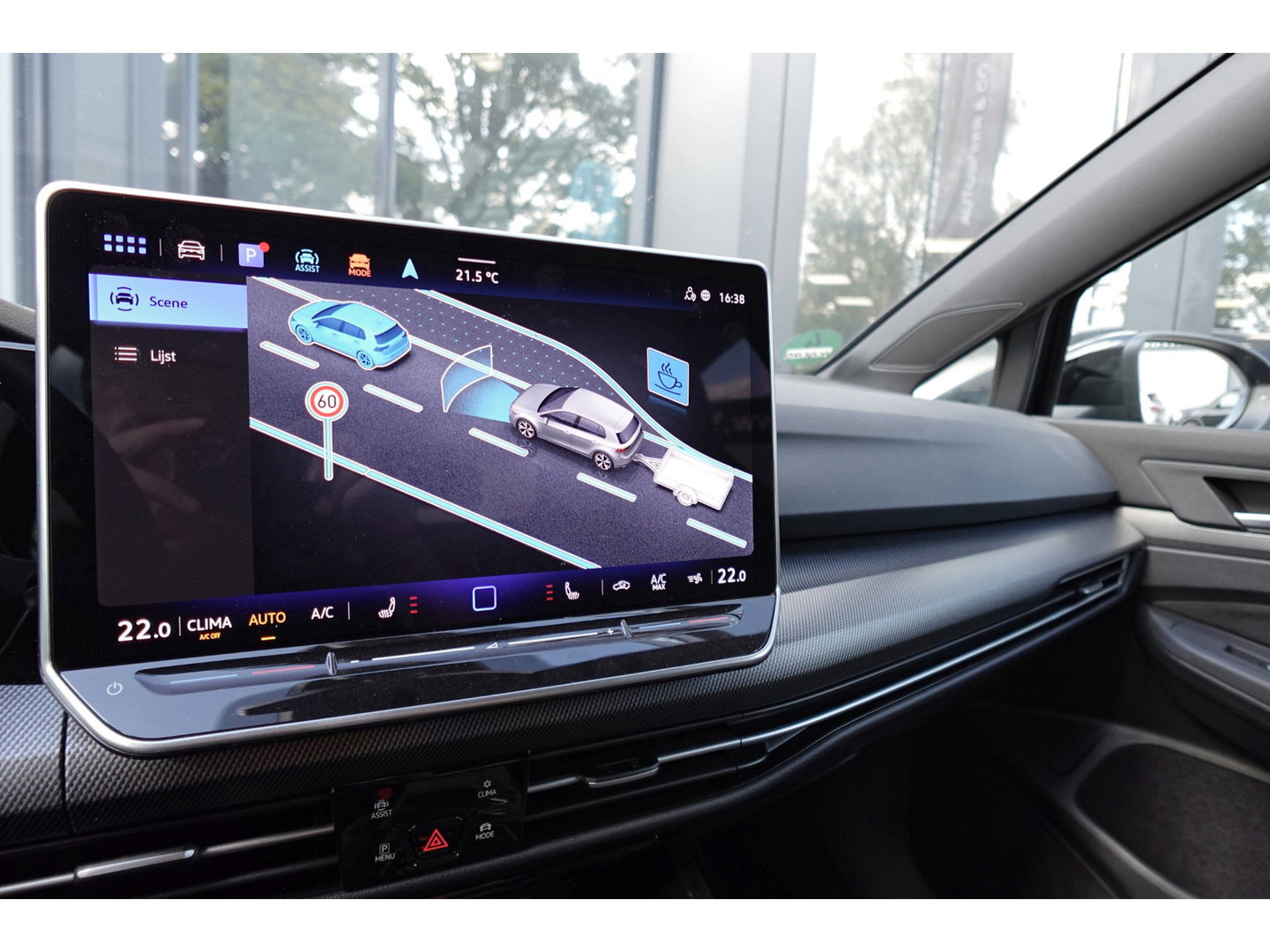 Volkswagen Golf 1.5 eTSI R-Line Edition PANO HUD KEYLESS
