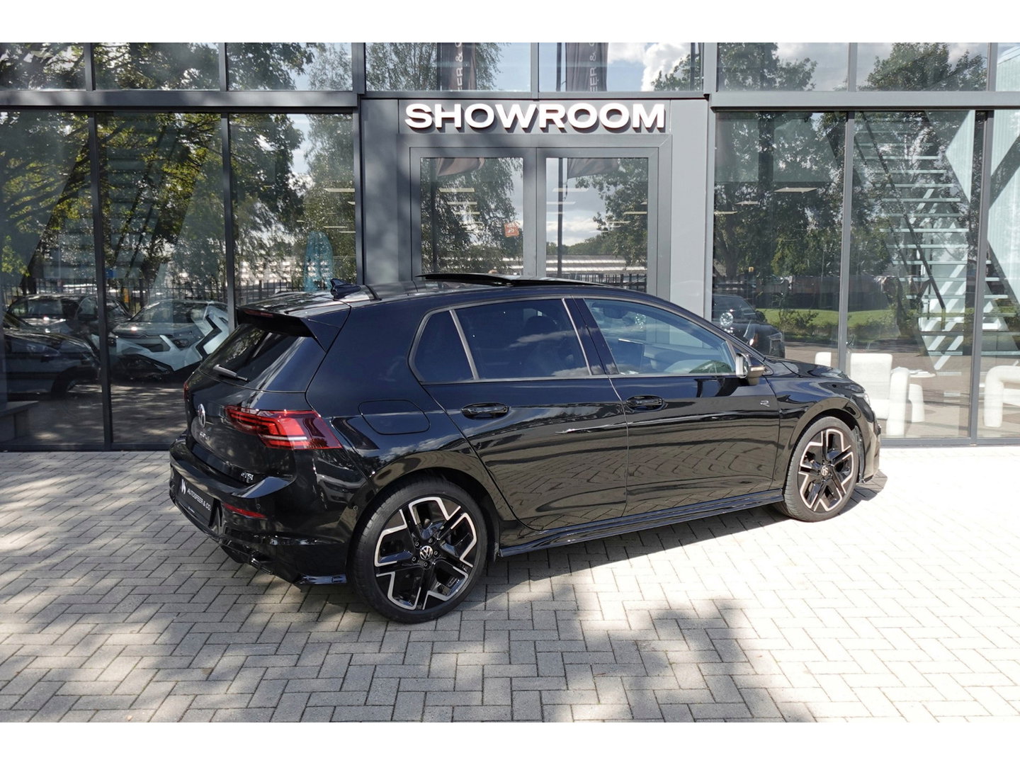 Volkswagen Golf 1.5 eTSI R-Line Edition PANO HUD KEYLESS