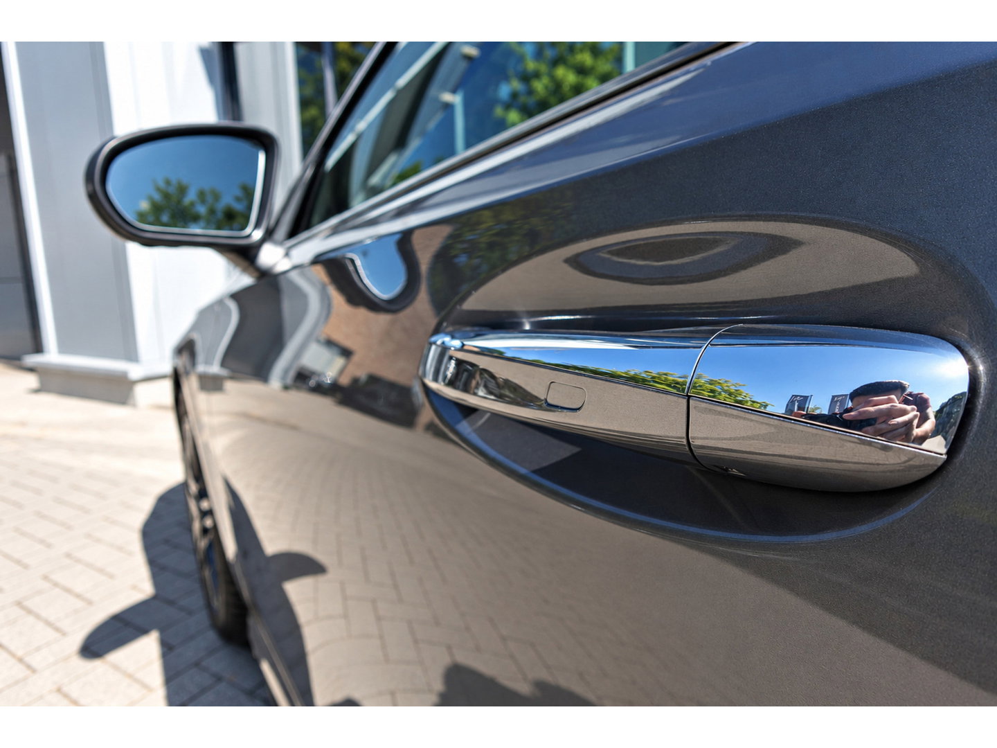 Mercedes-Benz A-Klasse 250 e Business Solution AMG PANO HUD CAM
