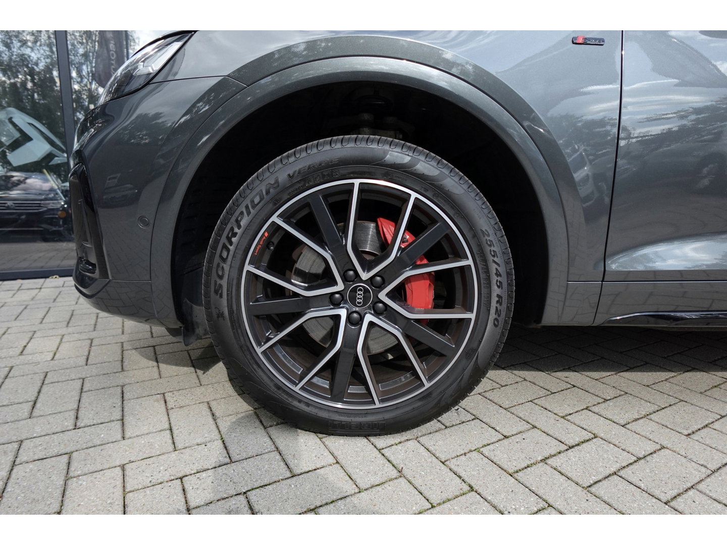 Audi Q5 50 TFSI e S edition PANO 360 KEYLESS