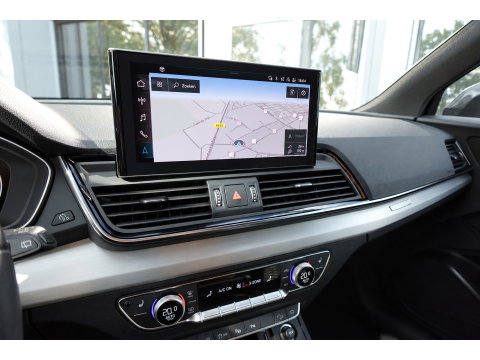 Audi Q5 50 TFSI e S edition PANO 360 KEYLESS
