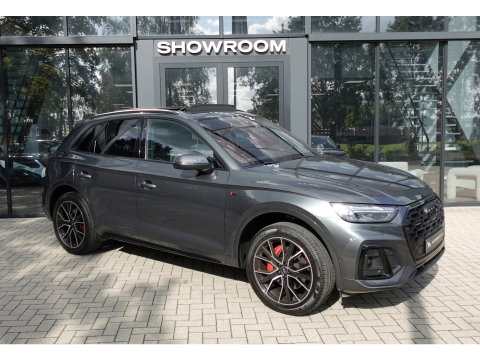 Audi Q5 50 TFSI e S edition PANO 360 KEYLESS