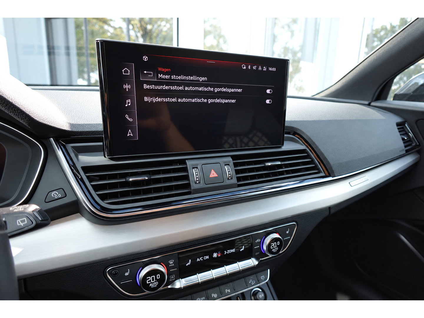 Audi Q5 50 TFSI e S edition PANO 360 KEYLESS