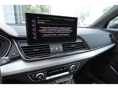 Audi Q5 50 TFSI e S edition PANO 360 KEYLESS