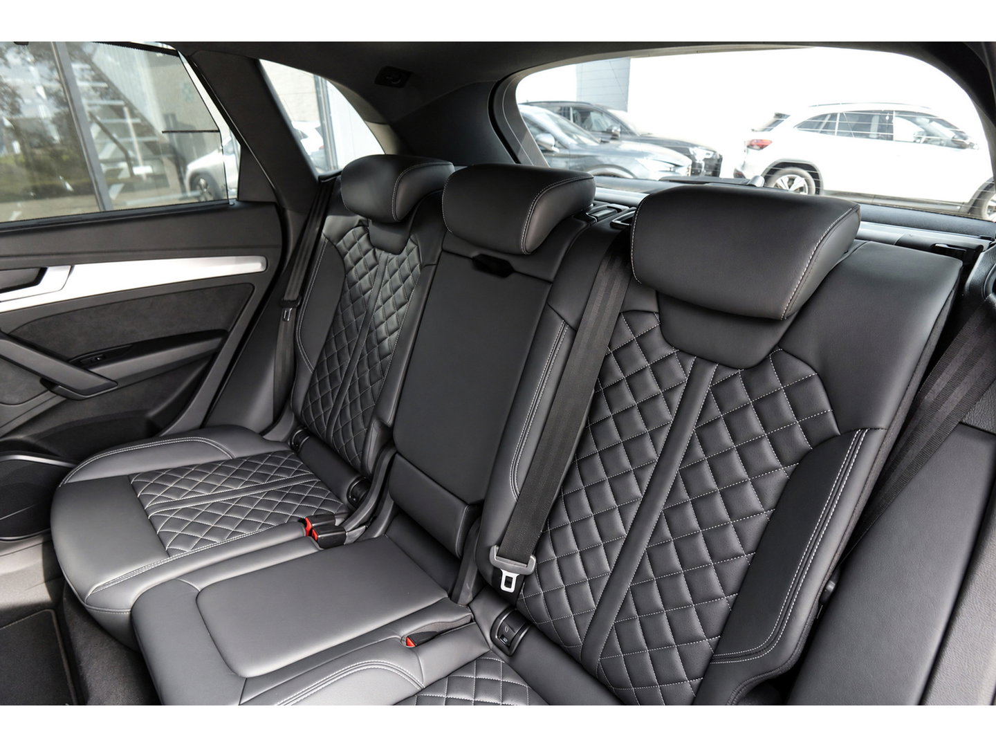 Audi Q5 50 TFSI e S edition PANO 360 KEYLESS