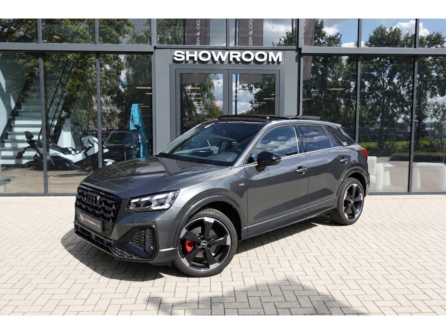 Audi Q2 35 TFSI S 2X S-LINE Edition PANO KEYLESS MATRIX