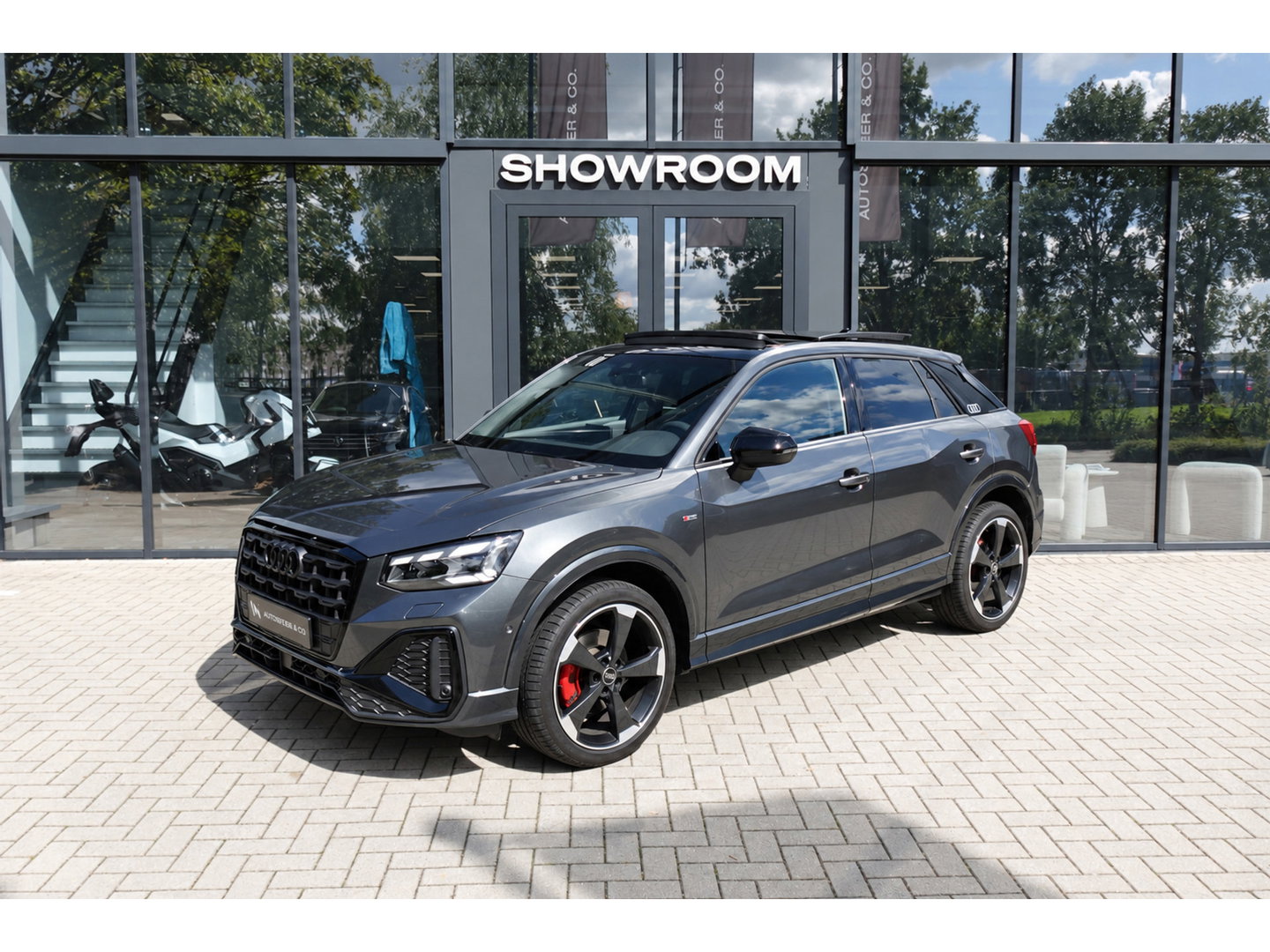 Audi Q2 35 TFSI S 2X S-LINE Edition PANO KEYLESS MATRIX