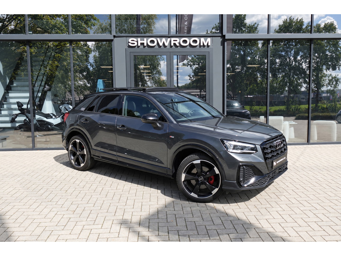 Audi Q2 35 TFSI S 2X S-LINE Edition PANO KEYLESS MATRIX