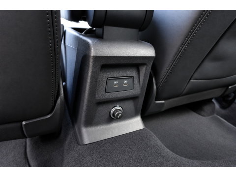 Audi Q2 35 TFSI S 2X S-LINE Edition PANO KEYLESS MATRIX