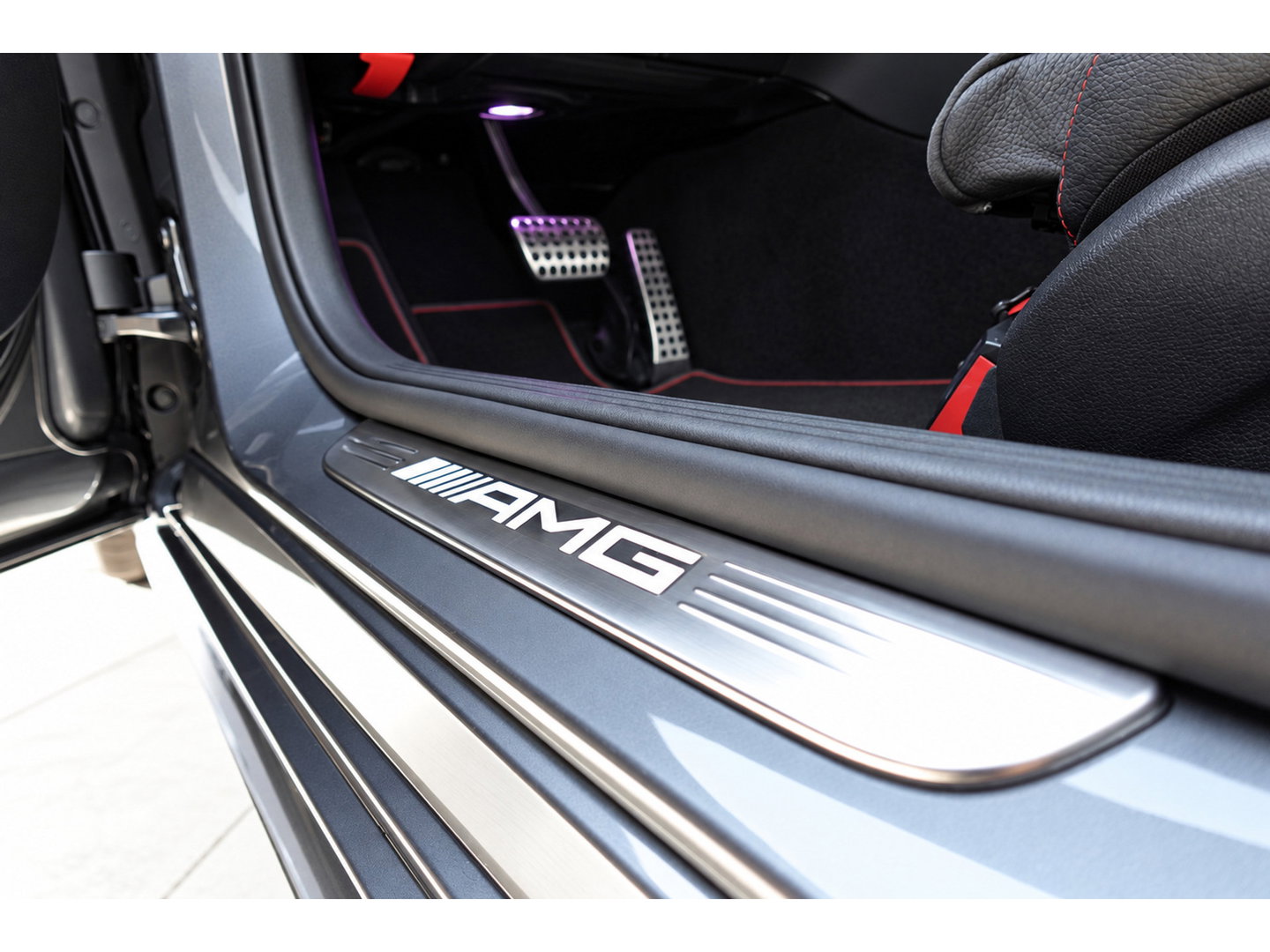 Mercedes-Benz C-Klasse 43 4MATIC Premium Plus PANO BURMESTER 360 VOL