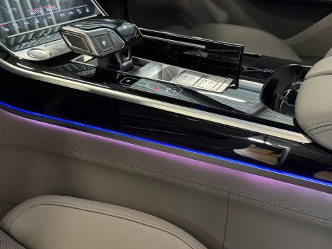 Audi A8 60 TFSie 462PK S-Line / B&O / TV's / softclose / Massage / 360°