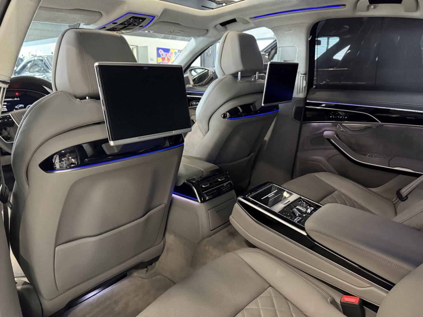 Audi A8 60 TFSie 462PK S-Line / B&O / TV's / softclose / Massage / 360°
