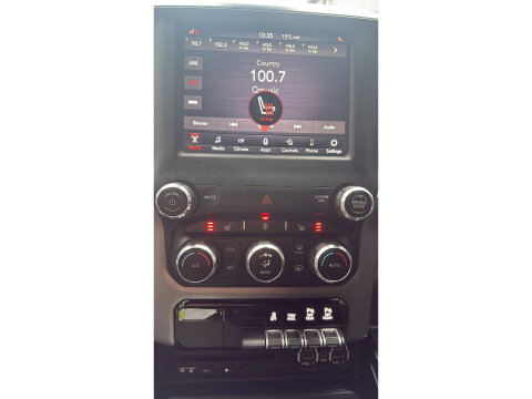 Dodge Ram 1500 4x4 Crew Cab LPG Marge (btw vrij) Blackout