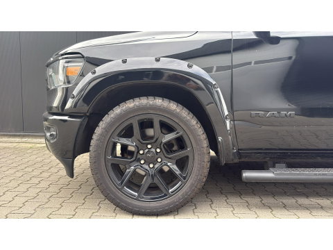 Dodge Ram 1500 4x4 Crew Cab LPG Marge (btw vrij) Blackout