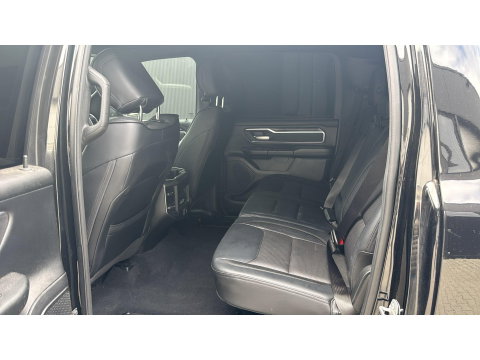 Dodge Ram 1500 4x4 Crew Cab LPG Marge (btw vrij) Blackout