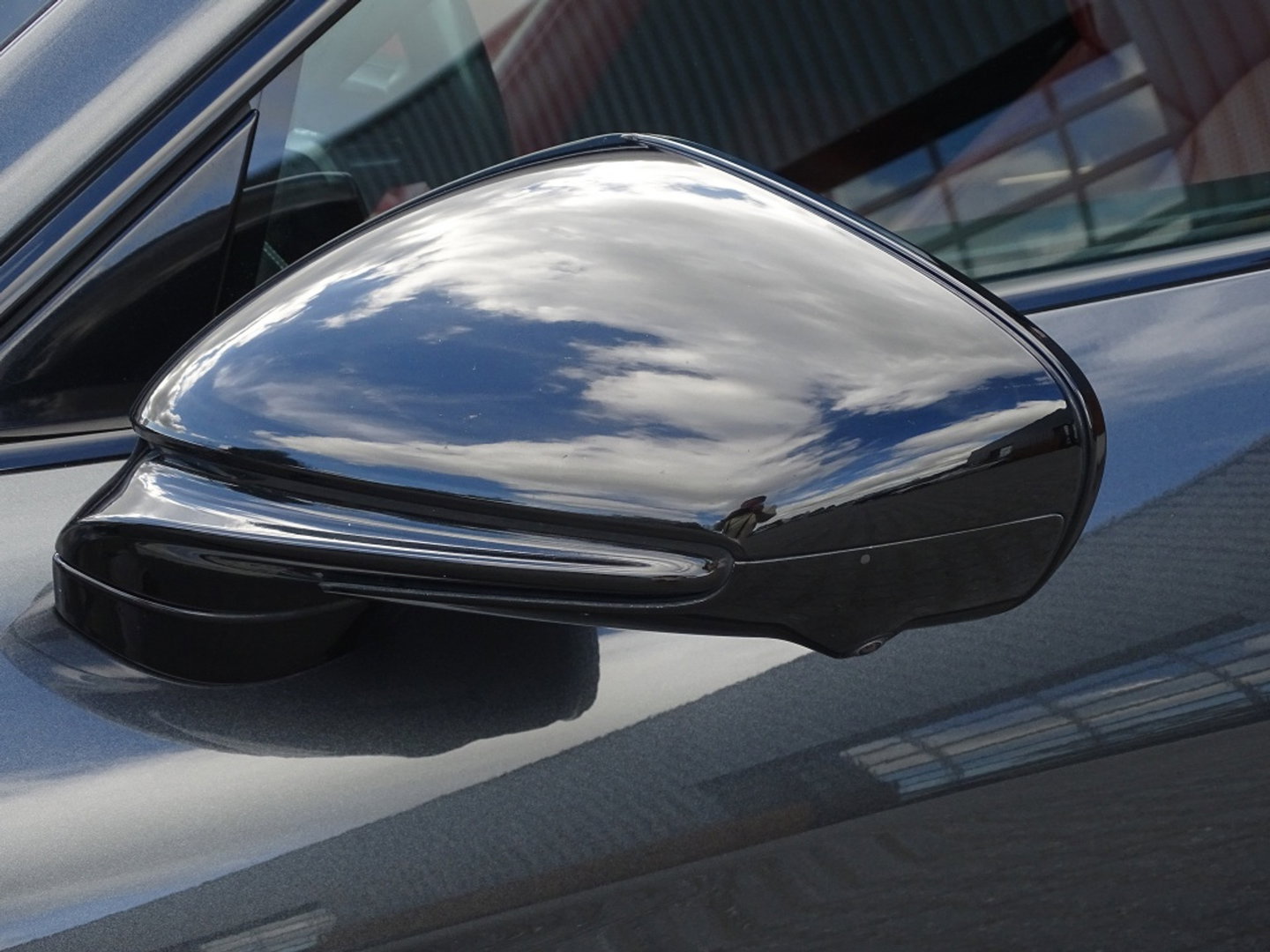 Porsche Taycan 4S 79 kWh 530PK / LED