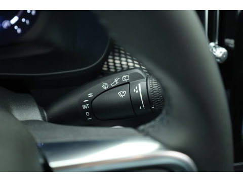 Volvo XC40 2.0 B4 Ultimate Dark | Pano-dak | Leer | Adap. Cruise | Harman & Kardon | Pixel LED |