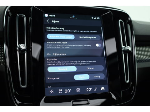 Volvo XC40 2.0 B4 Ultimate Dark | Pano-dak | Leer | Adap. Cruise | Harman & Kardon | Pixel LED |
