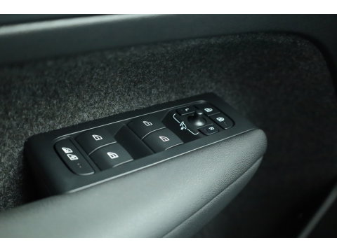 Volvo XC40 2.0 B4 Ultimate Dark | Pano-dak | Leer | Adap. Cruise | Harman & Kardon | Pixel LED |