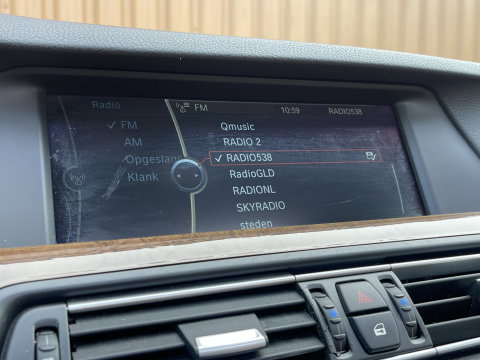 BMW 5 Serie 523i High Executive | Handel / export | Keyless | Trekhaak | Panoramadak | Bluetooth | Navigatie | Cruise Control | Airconditioning |